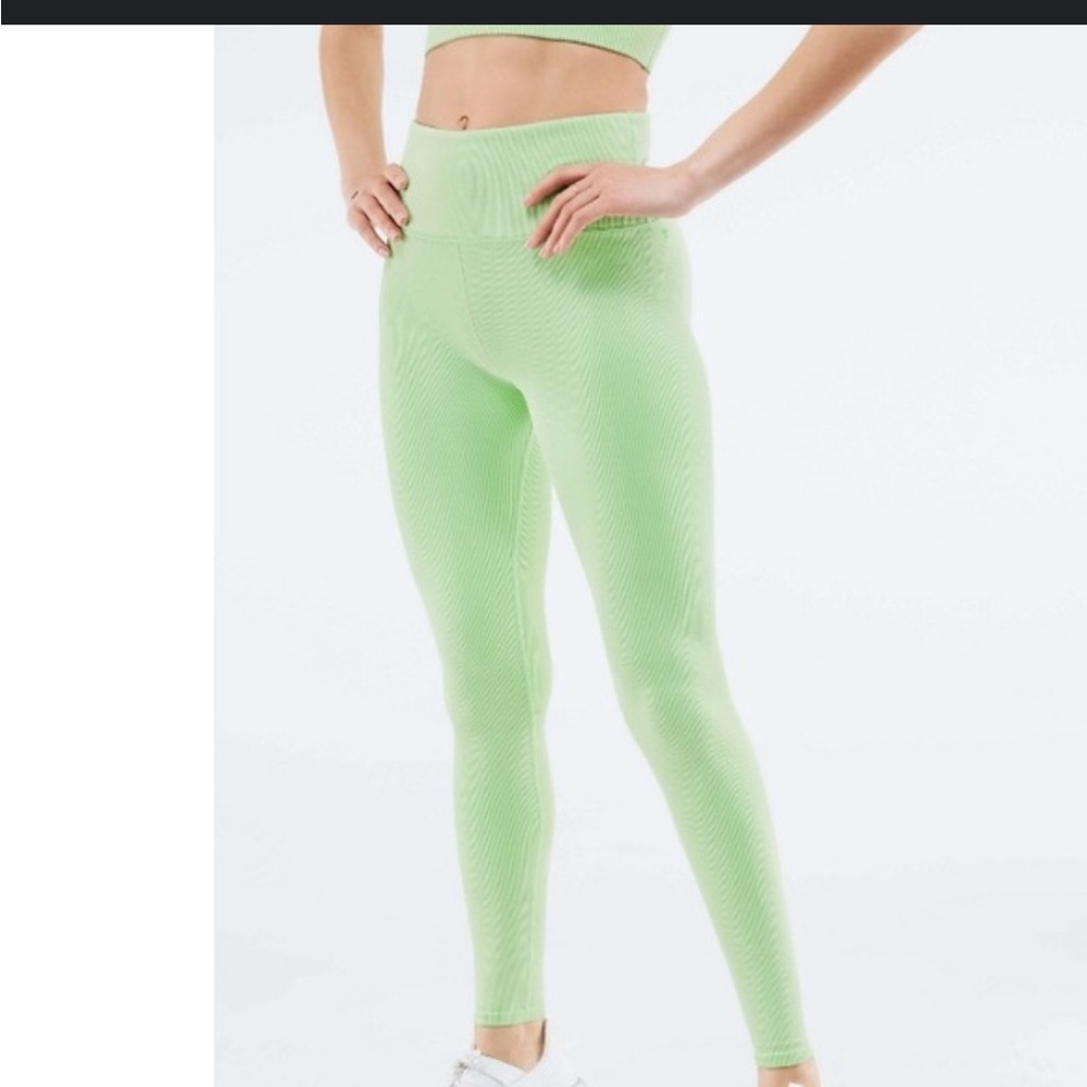 Fabletics High Waisted Seamless Rib Leggings Size… - image 1